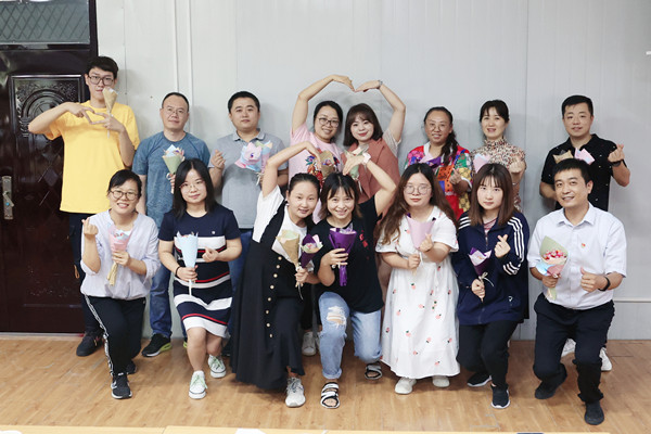 共話七夕節(jié) 牢記家國情 ——公司第一、二、三黨支部開展聯(lián)學(xué)聯(lián)建主題黨日活動